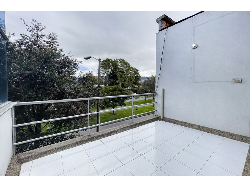 Oficina en venta en Toberin, Usaquén — foto 3