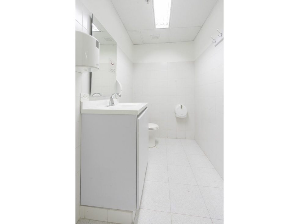 Local en venta en Salazar Gomez, Puente Aranda — foto 4