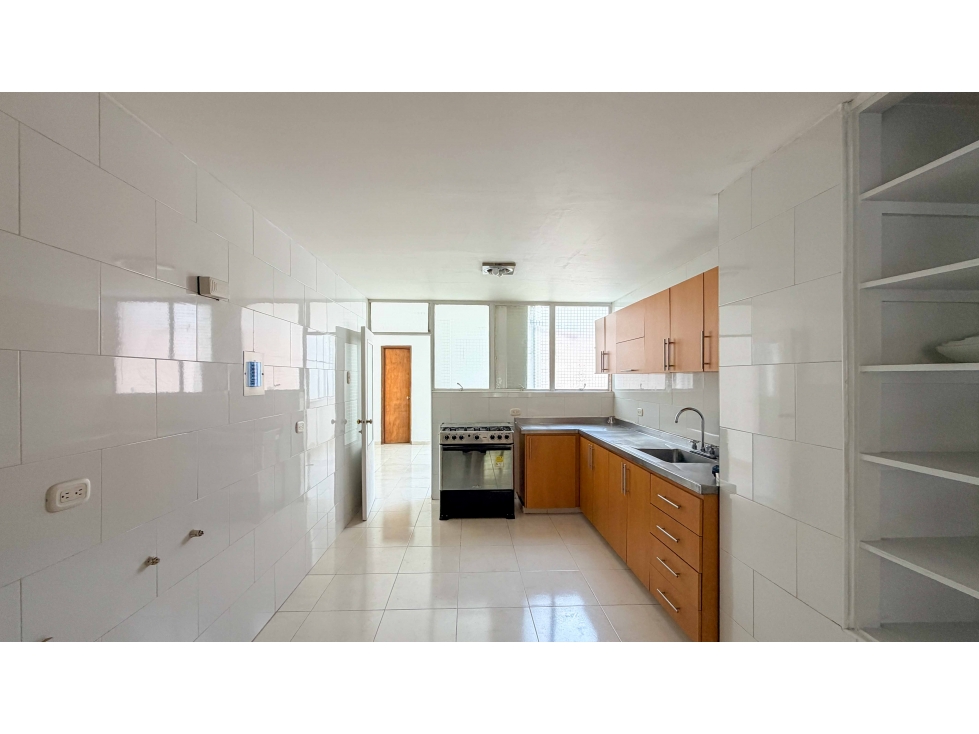 ¡133 MÂ² EXTERIORES, ALTURA DE 2.60 M Y CHIMENEA EN EL VIRREY! — foto 5