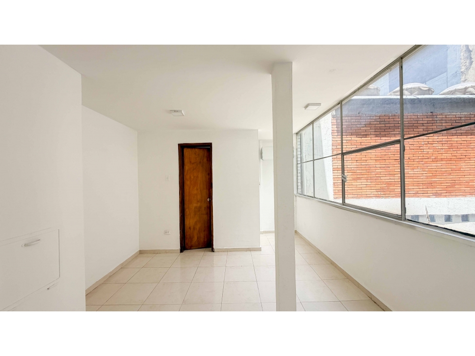 ¡133 MÂ² EXTERIORES, ALTURA DE 2.60 M Y CHIMENEA EN EL VIRREY! — foto 6