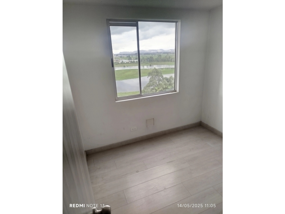 Apartamento en venta en El Dorado, Engativá — foto 6