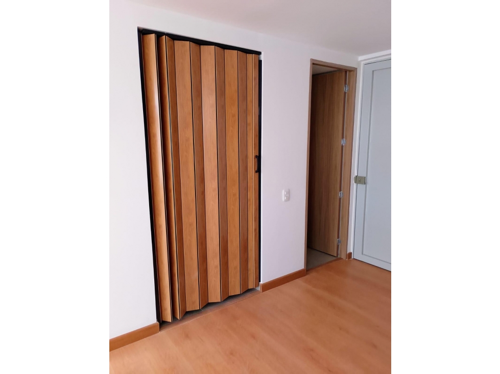 ¡PARA ESTRENAR EN LAGOS DE TORCA CON VISTA AL CLUB EL RANCHO! — foto 5