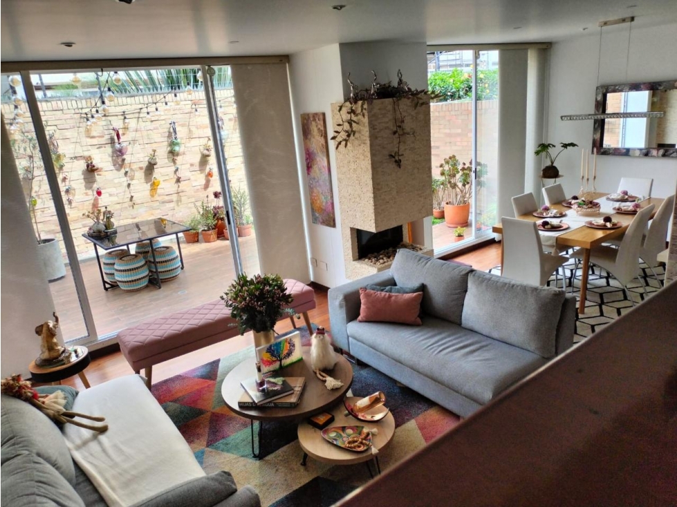 ¡JACUZZI, TERRAZA Y COCINA ITALIANA EN CHÃA!