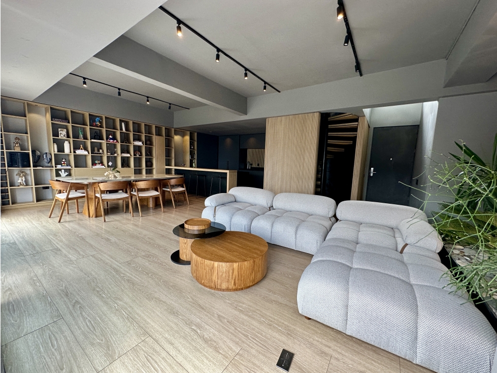 Venta de Penthouse dúplex en el Poblado — foto 2
