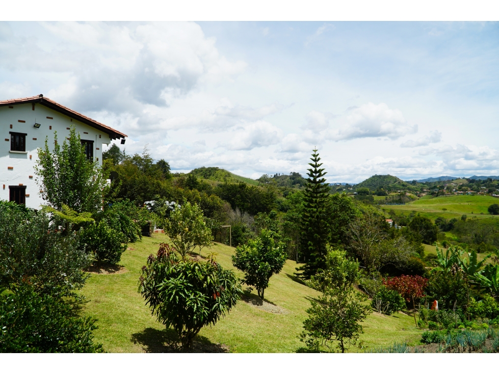 Venta de Finca en Marinilla con Mobiliario Incluido - 5