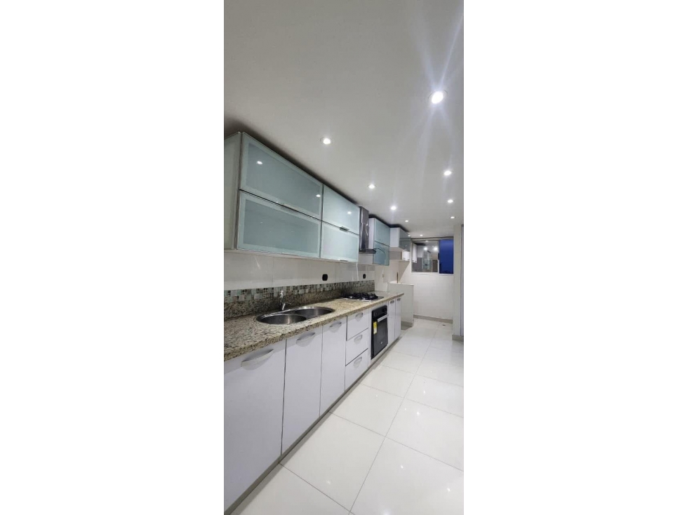 VENTA APARTAMENTO EDIFICIO OPALO MANGA CARTAGENA — foto 2