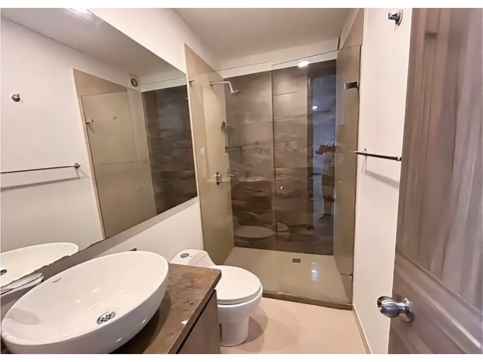 VENTA APARTAMENTO EDIFICIO PRAIA CRESPO CARTAGENA — foto 3