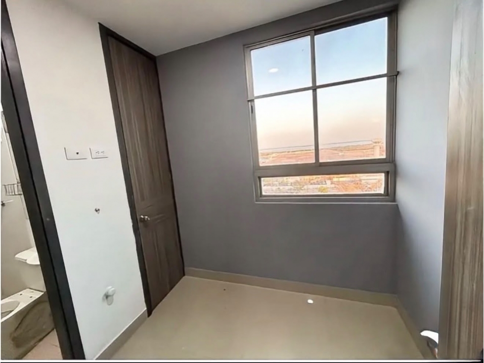 VENTA APARTAMENTO EDIFICIO PRAIA CRESPO CARTAGENA — foto 4
