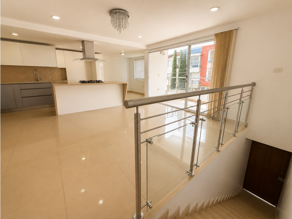 CASA BIFAMILIAR SEGUNDO Y TERCER NIVEL | LOS NARANJOS, ENVIGADO — foto 2