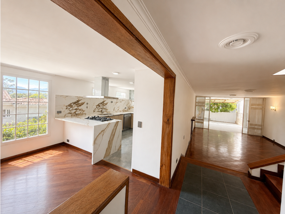 CASA EN VENTA · LOMA DEL TESORO Cerca del.mall.piazza bella — foto 2