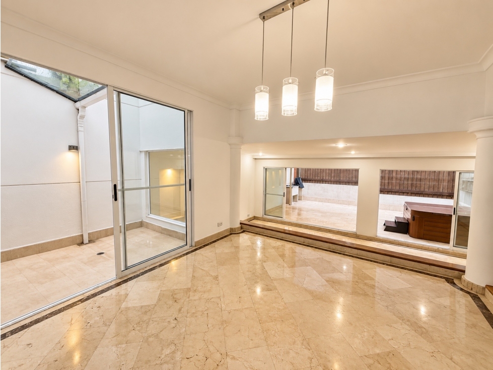 CASA EN VENTA EL POBLADO, SECTOR EL CAMPESTRE — foto 3