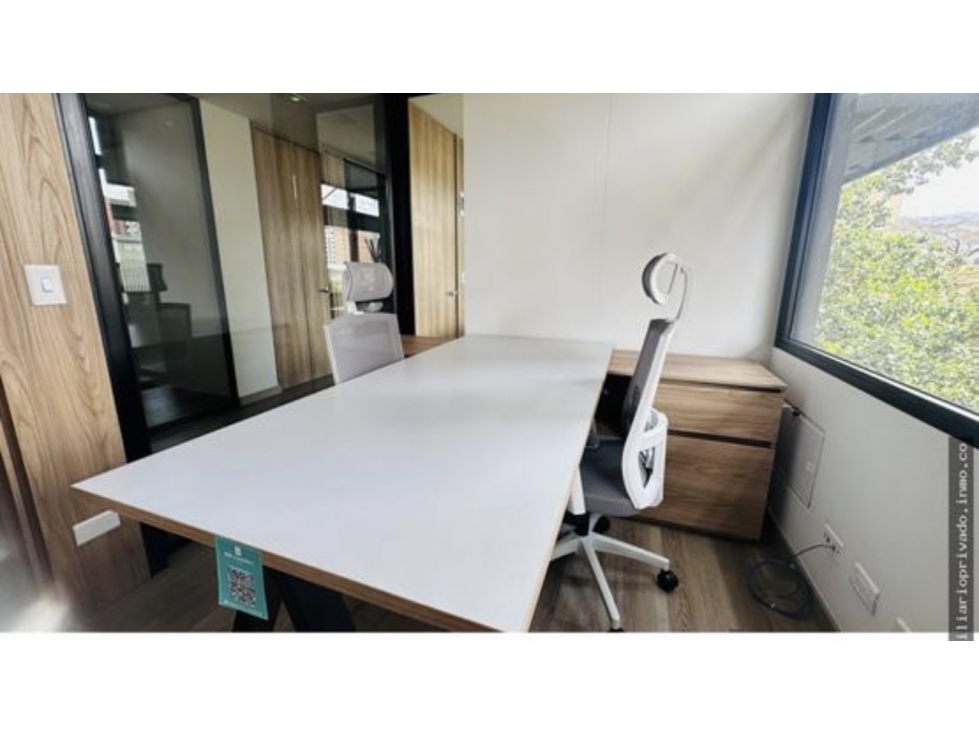 Venta /arriendo oficina moderna en edificio inteligente — foto 4