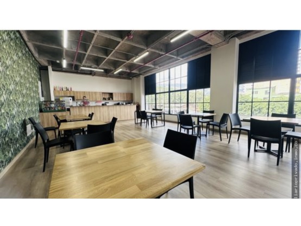 Venta /arriendo oficina moderna en edificio inteligente — foto 6