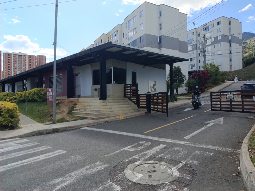 Vendo apartamento en urbanización plazuela norte bello Antioquia