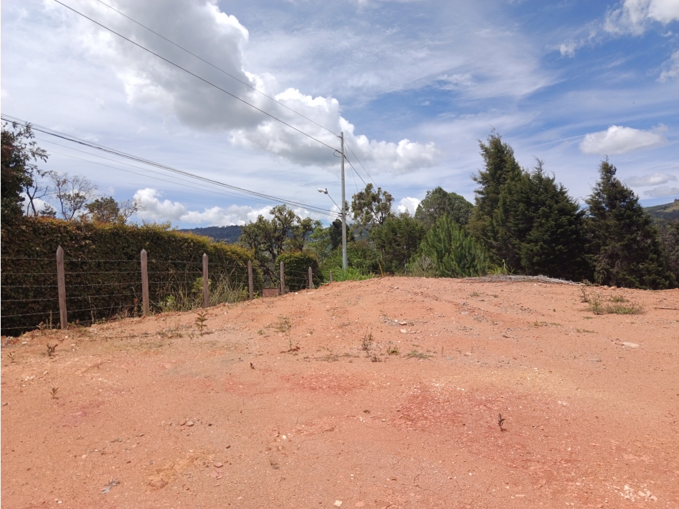 Vendo lote en vereda san Isidro en guarne-Antioquia