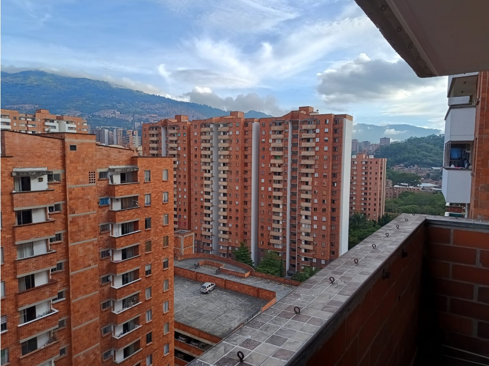 vendo apartamento barrio los colores medellin antioquia