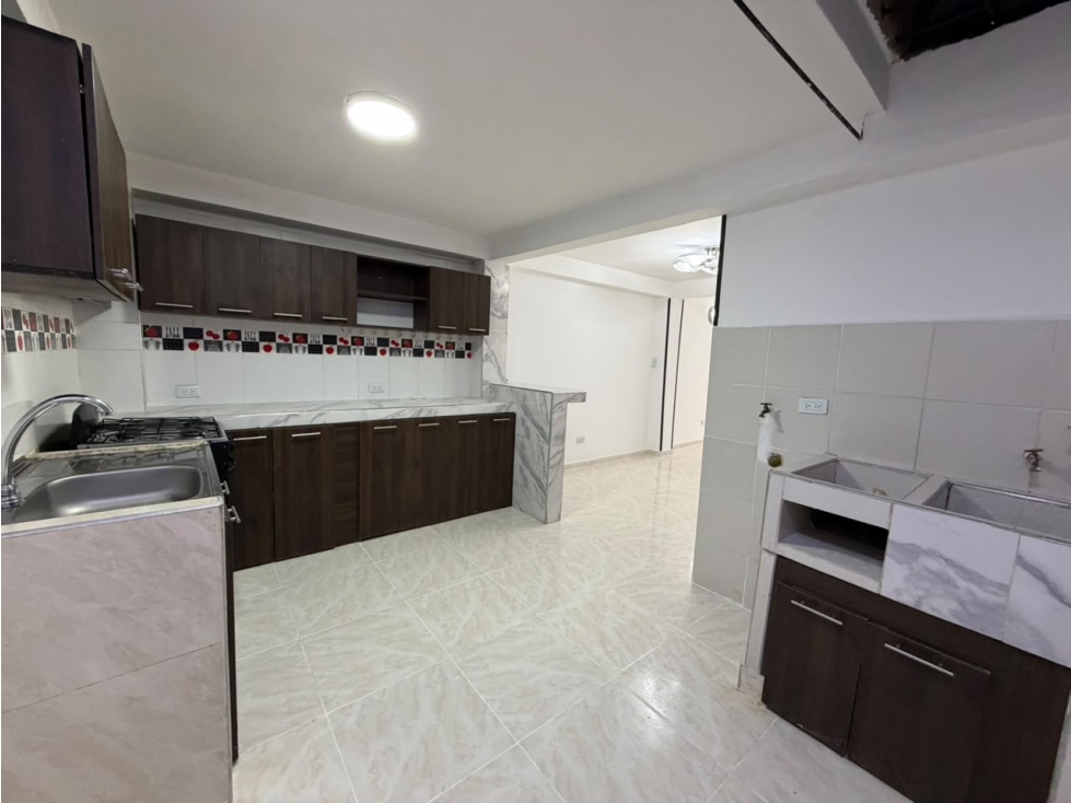 VENDO CASA BIFAMILIAR CIUDADELA DE LAS FLORES JAMUNDI (I.K)CW:10478773 — foto 6
