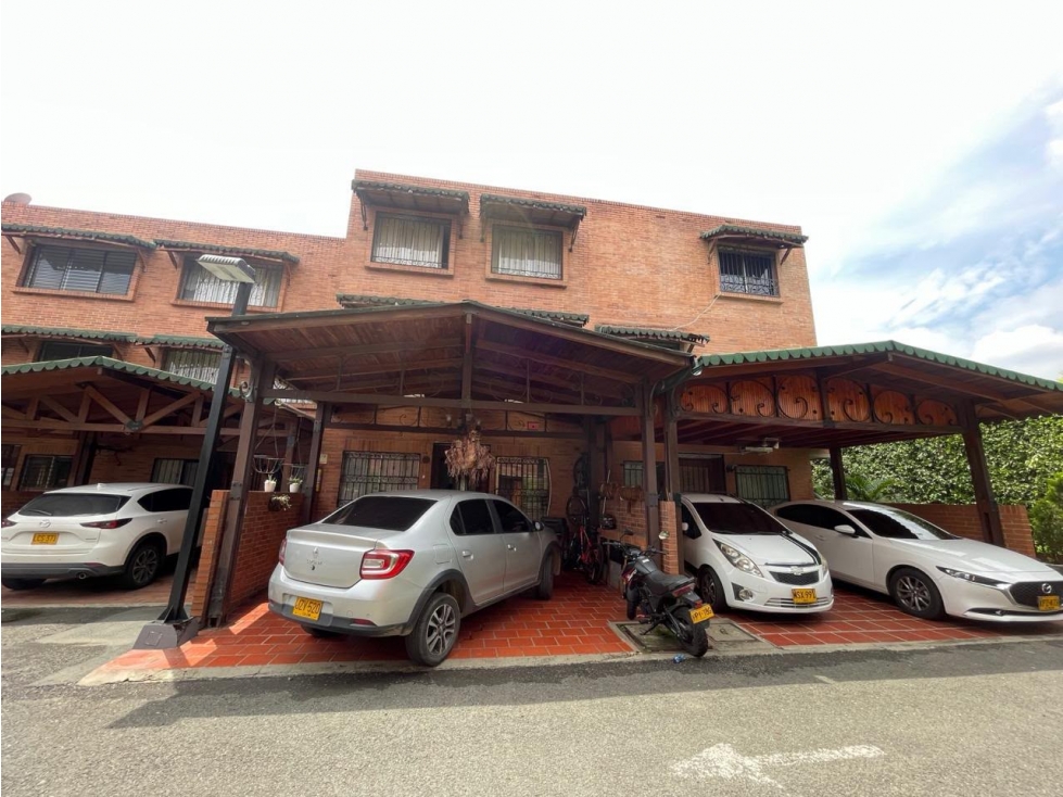 VENDO CASA EN CONDOMINIO EN EL INGENIO CALI (V.R) CW:10433291 - 2