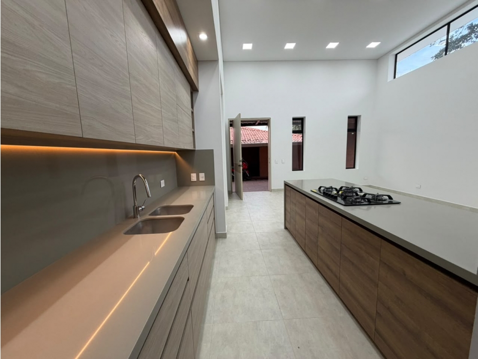 VENDO CASA DE 1 PISO EN EL CASTILLO JAMUNDI (P.Z) CW:10512367 — foto 6