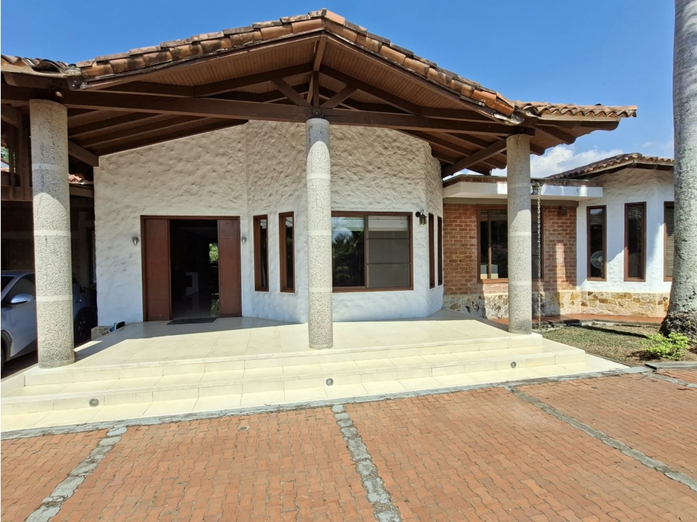 VENDO ESPECTACULAR CASA EN LAS MERCEDES JAMUNDI (D.M) CW:10403454 - 3