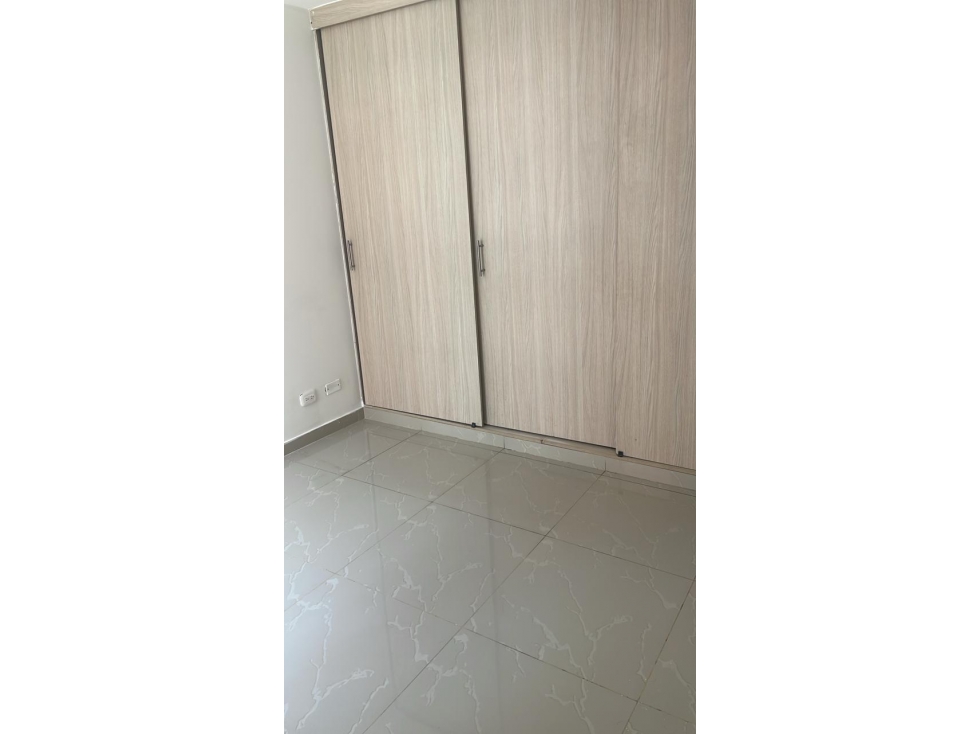 VENDO APARTAMENTO PISO 3 EN CIUDAD MELENDEZ (A.R) CW:10511575 - 5