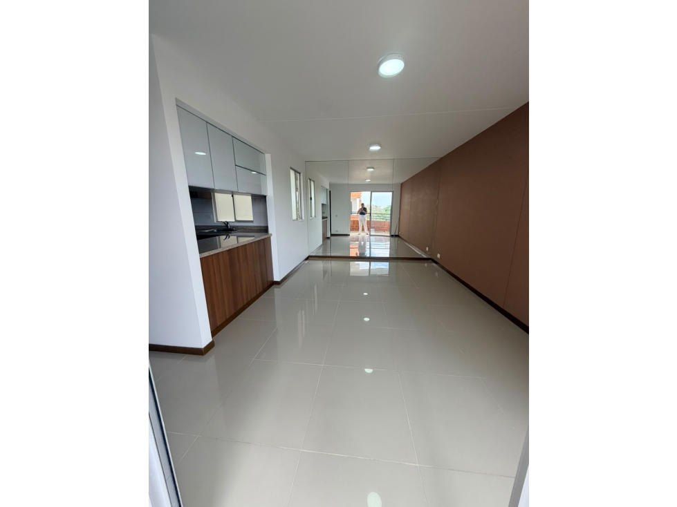 VENDO APARTAMENTO PISO 6 EN CALI BOCHALEMA (JOH) CW:10378397