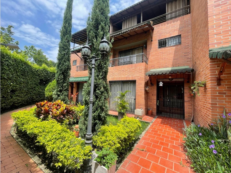 VENDO CASA EN CONDOMINIO EN EL INGENIO CALI (V.R) CW:10433291 - 1