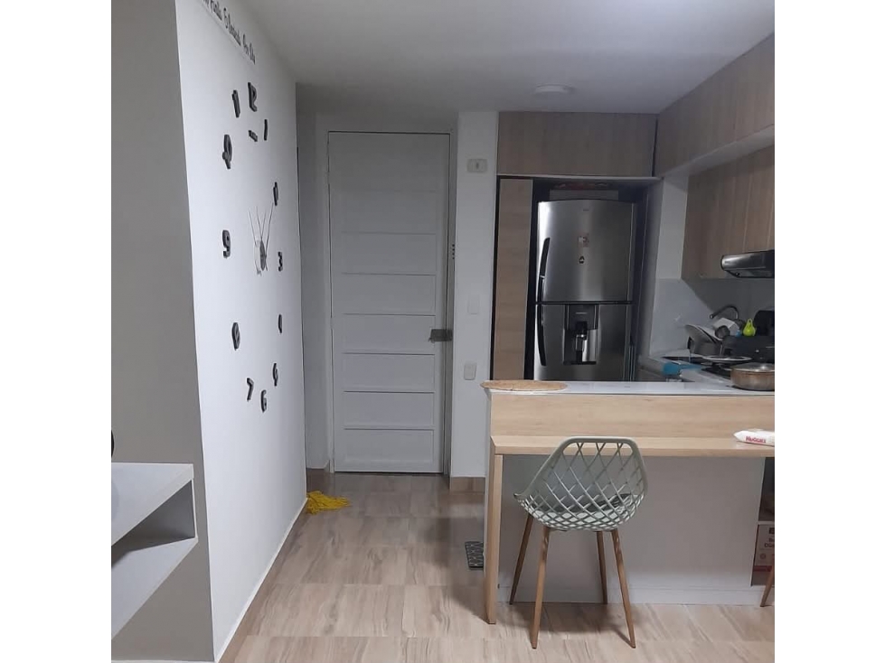 VENDO APARTAMENTO PISO 7 EN CIUDAD GUABINAS (L.G) CW:10534507