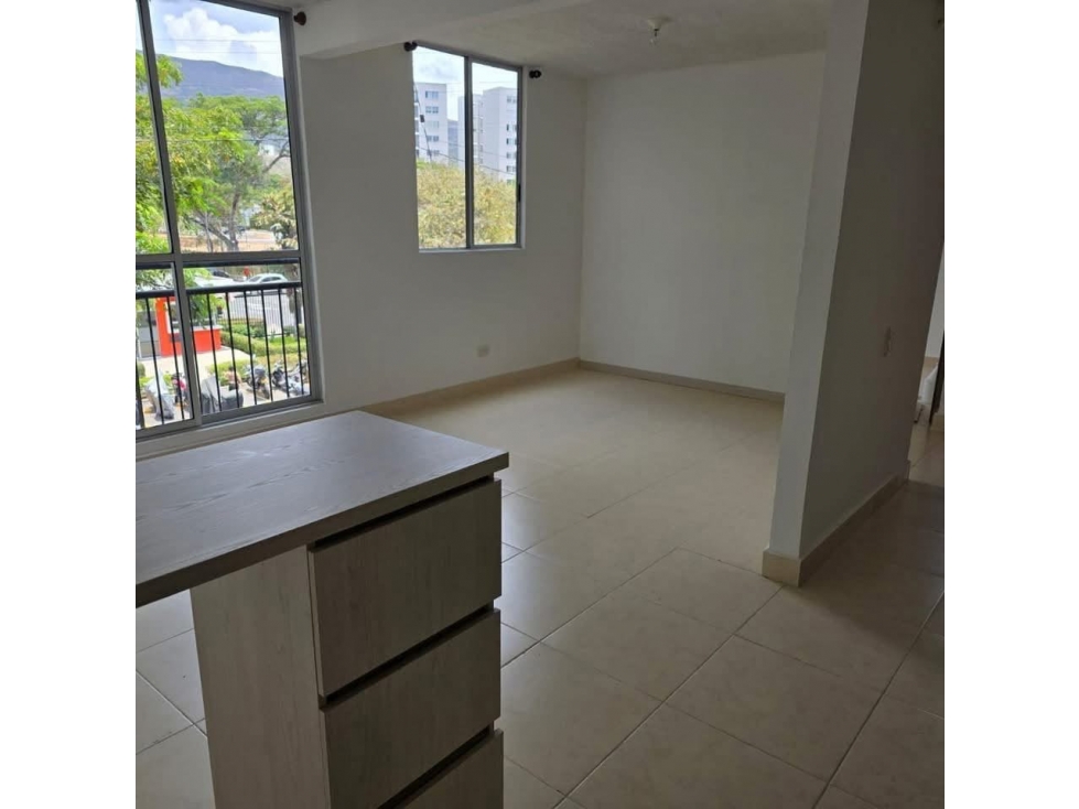 VENDO APARTAMENTO PISO 3 EN CIUDAD GUABINAS (L.G) CW:10534574