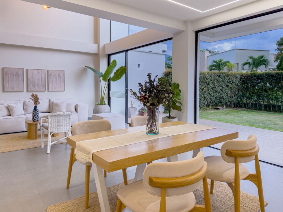 VENDO CASA EN MANANTIAL DE LAS MERCEDES JAMUNDI (P.D) CW:10322315
