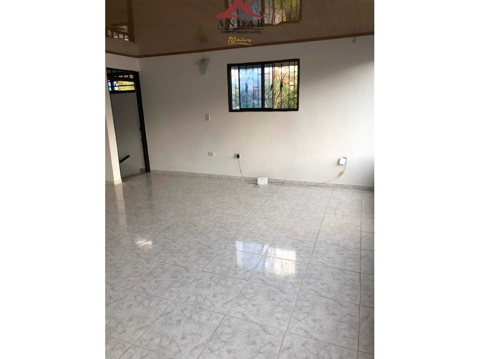 ¡En venta! Casa ubicada en Arkala - 3
