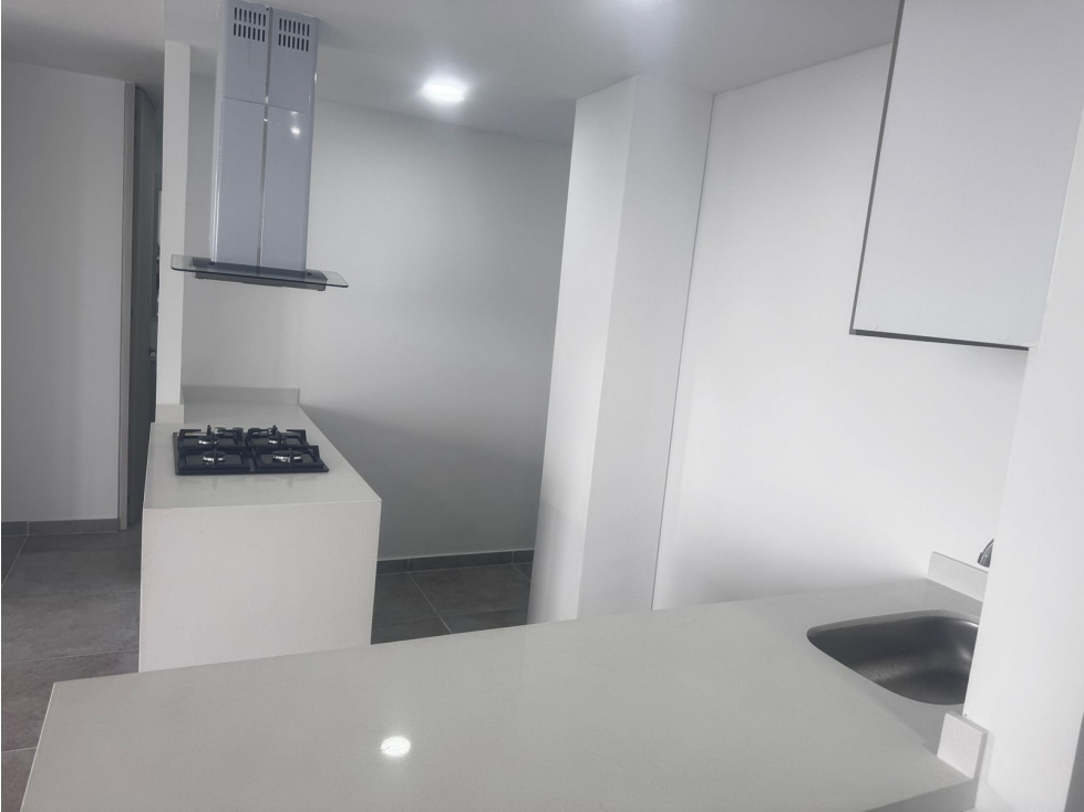 ¡Tu nuevo hogar te espera! Apartamento disponible en Torre Milla 60 - 5