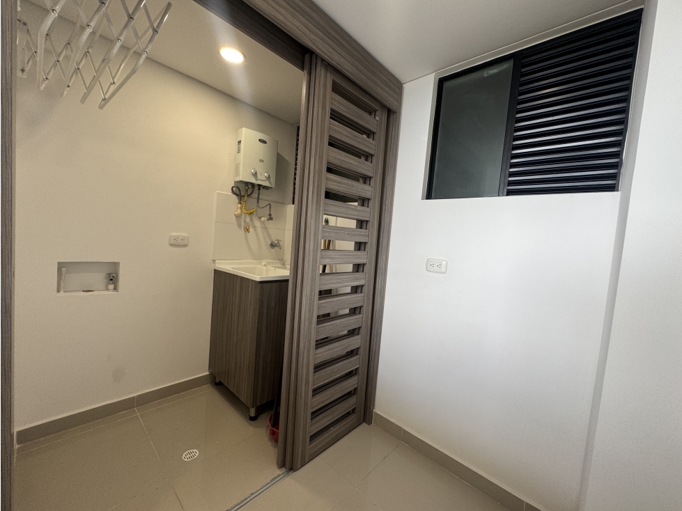 APARTAMENTO A LA VENTA EN AVENIDA CENTENARIO CON VISTA A LA CORDILLERA - 5