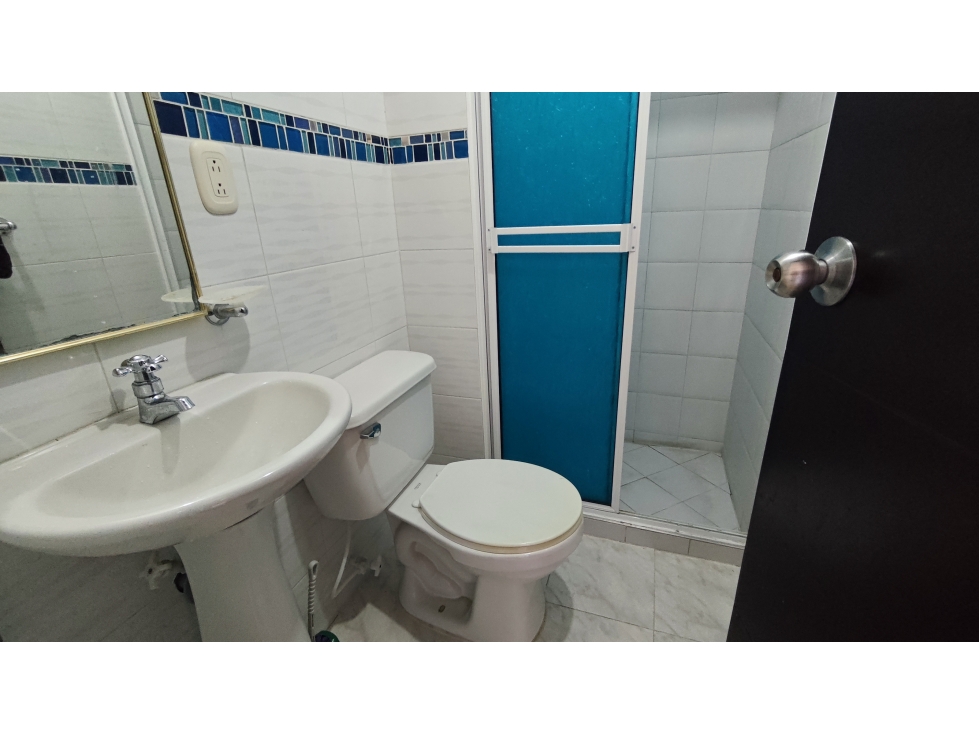 Venta de Apartamento Quinto Piso Paseo del Puente Piedecuesta — foto 4