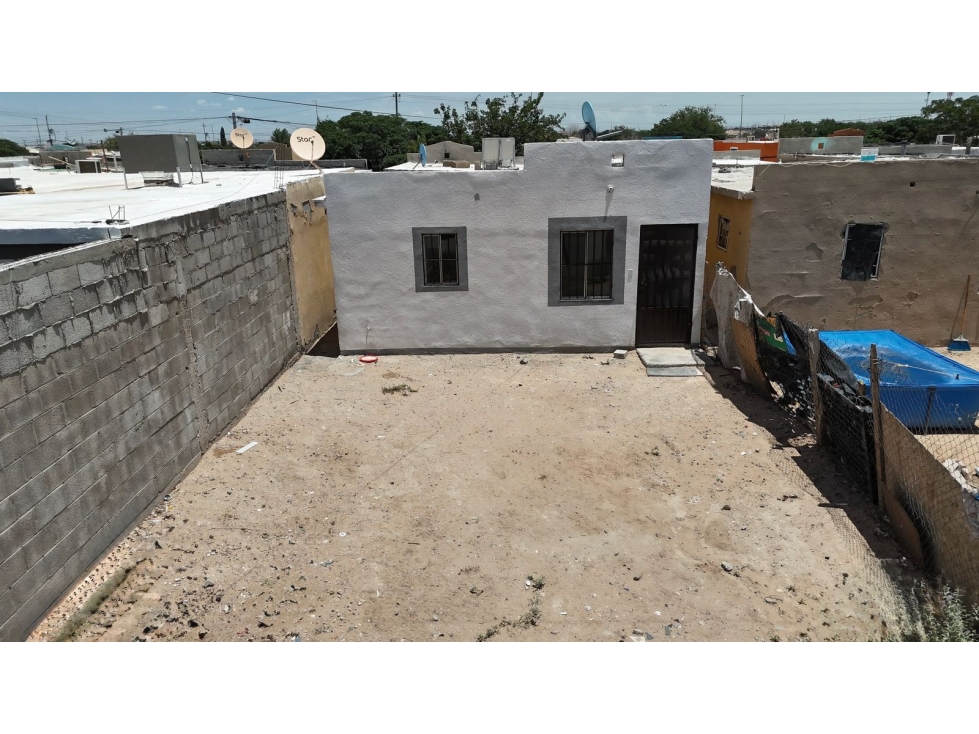 CASA EN VENTA DE CONTADO FRACC. SENDEROS DEL SOL