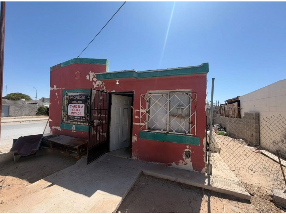 CASA EN VENTA DE CONTADO URBIVILLA DEL CEDRO