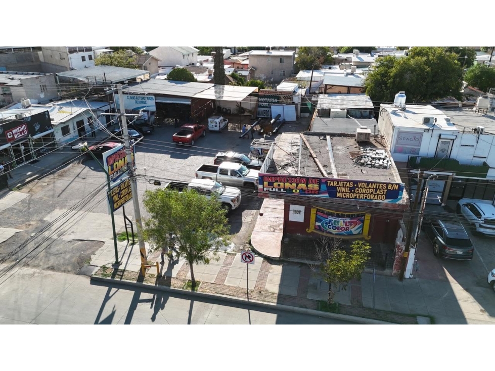 TERRENO EN VENTA AV. LOPEZ MATEOS - 3
