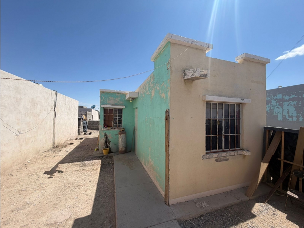 CASA EN VENTA SOLO DE CONTADO FRACC. MISIONES DE CREEL - 3