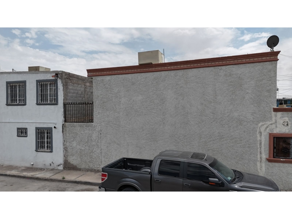 HERMOSA CASA EN PRADERA DORADA! — foto 5