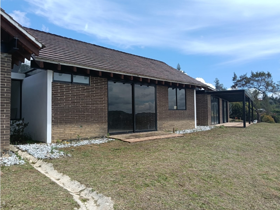 Casa campestre en San Vicente Ferrer Vereda Chaparral