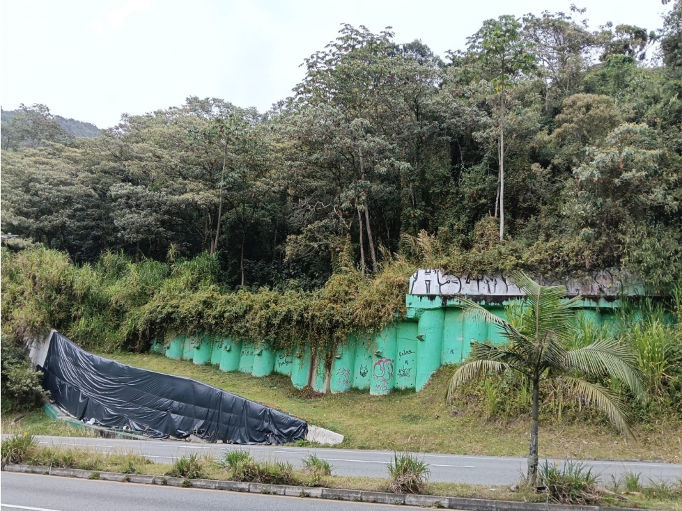 Venta lote Las palmas,vecino Chacaltaya de 13.989 mts - 5