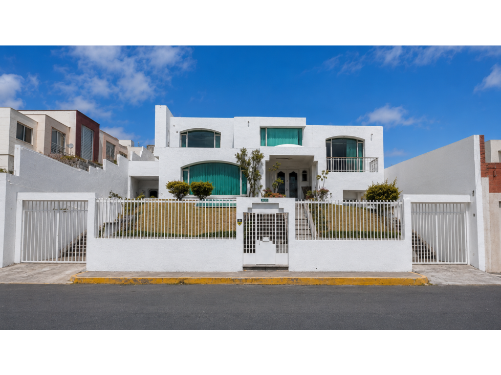 Casa con piscina en venta en La Armenia I