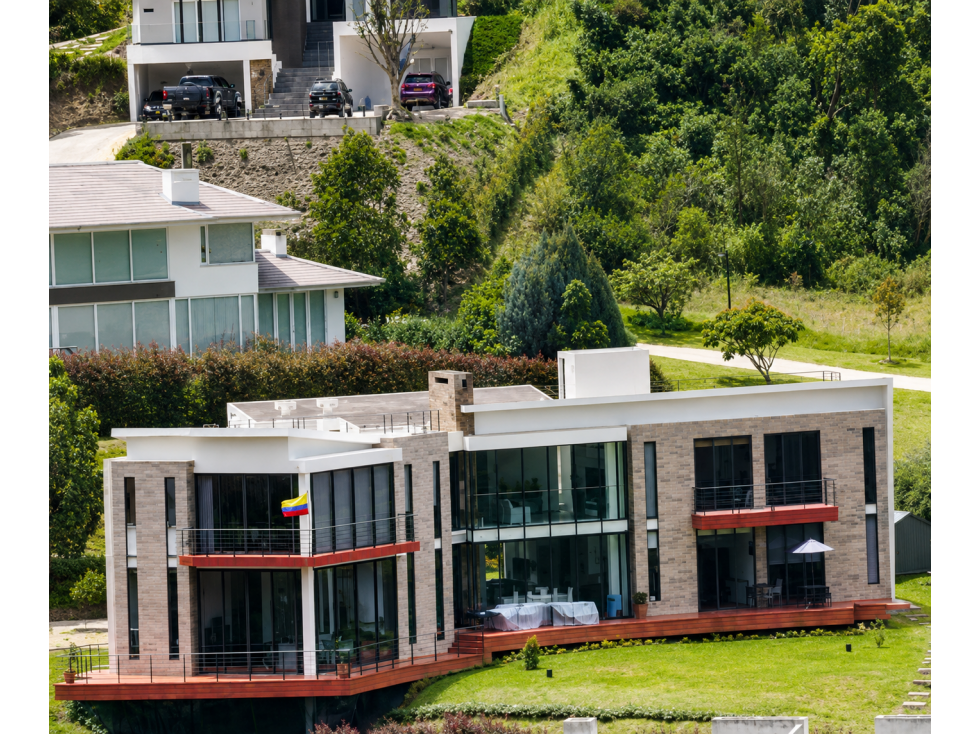 Espectacular casa en Yerba bonita Bosque Nativo para VENTA - 2