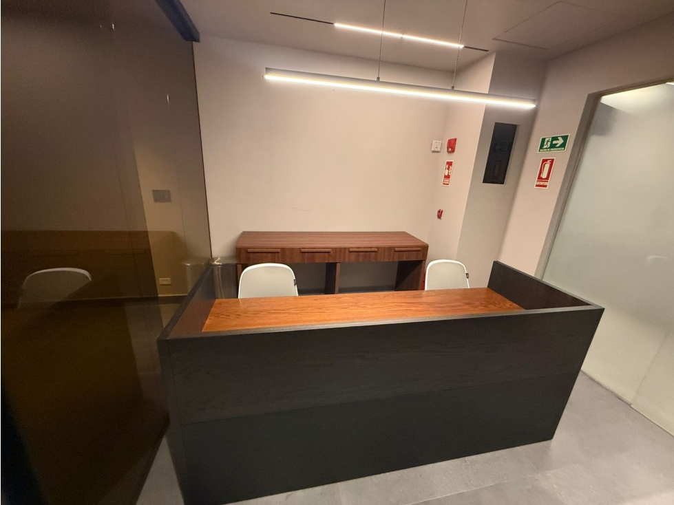 Oficina Privada en Santa Maria Village Center | Única Disponible — foto 6