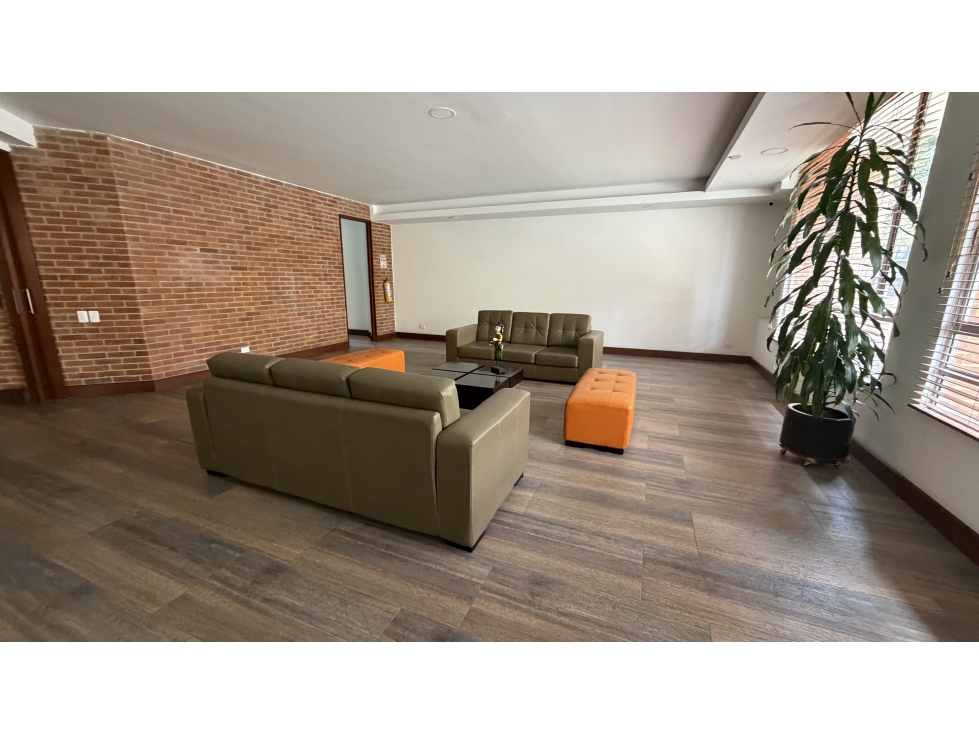 Arriendo Apartaestudio con terraza — foto 3