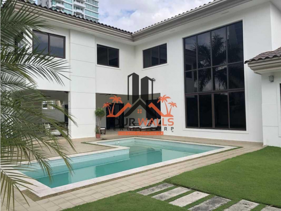 Luxury Mansion for Sale in Costa del Este