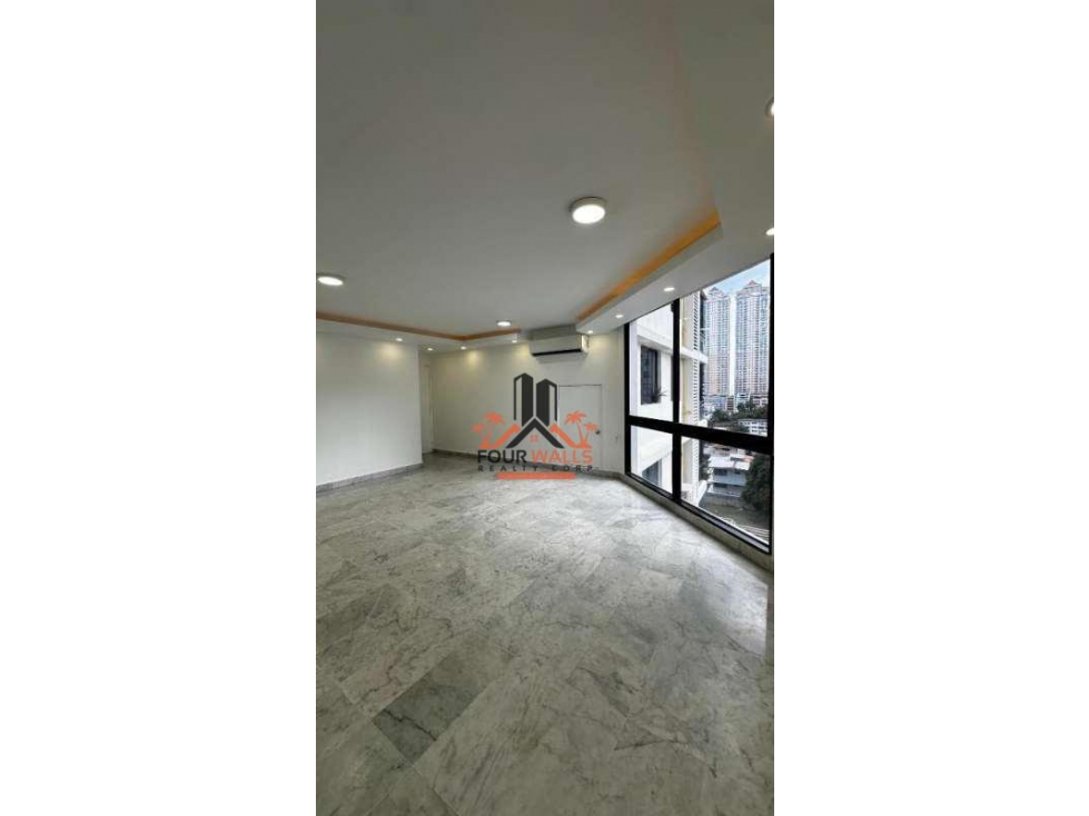 Apartment for Sale in PH Vista Tower, Marbella