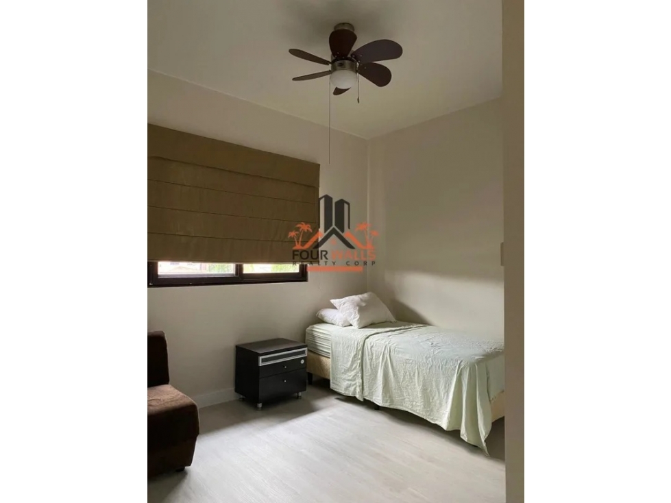 Spacious Furnished House for Sale in Versalles — foto 2