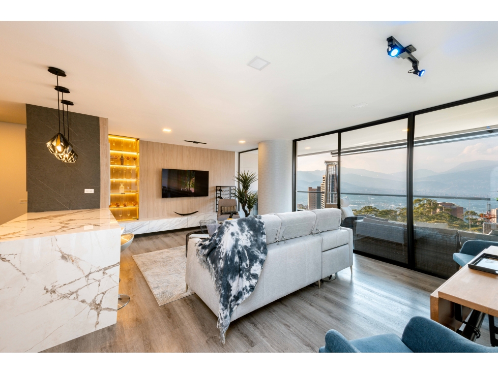 Apartamento de diseño con vista panorámica en El Tesoro (3HAB)