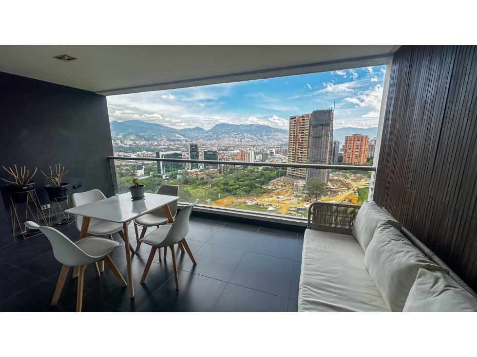Excepcional Apartamento 80 m² / Vistas Panorámicas de Medellín (2hab)